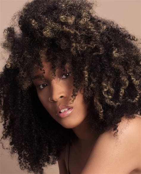 Bella Starr Hill 🖤 | Starr, Bella, Hills