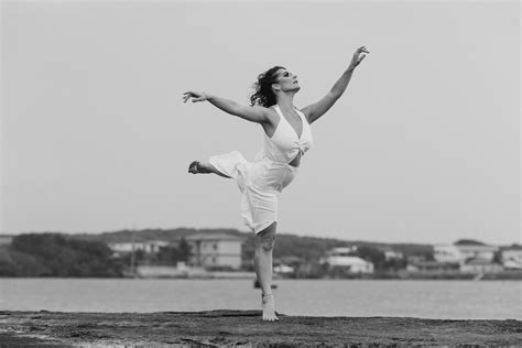 600.000+ melhores imagens de Two Hot Blondes John Persons · Download