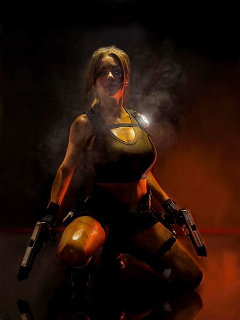 Lara Croft (By jeanwanwan) : r/cosplaygirls