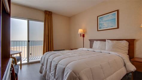 Oceanfront Deluxe | Ocean 1 Hotel & Suites | OCMD