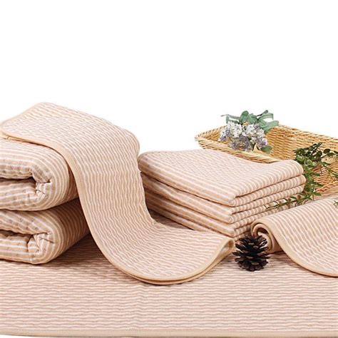 Baby Reusable Waterproof Urine Pad Baby Changing Mat Waterproof Baby ...