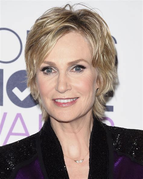 Jane Lynch's Instagram, Twitter & Facebook on IDCrawl