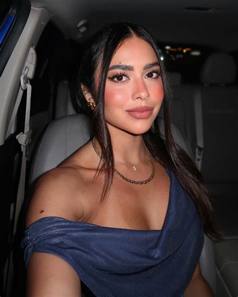 𝑨𝒅𝒓𝒊𝒂𝒏𝒂 𝑺𝒐𝒇𝒊𝒂 (@adrianasofia96) • Instagram photos and videos