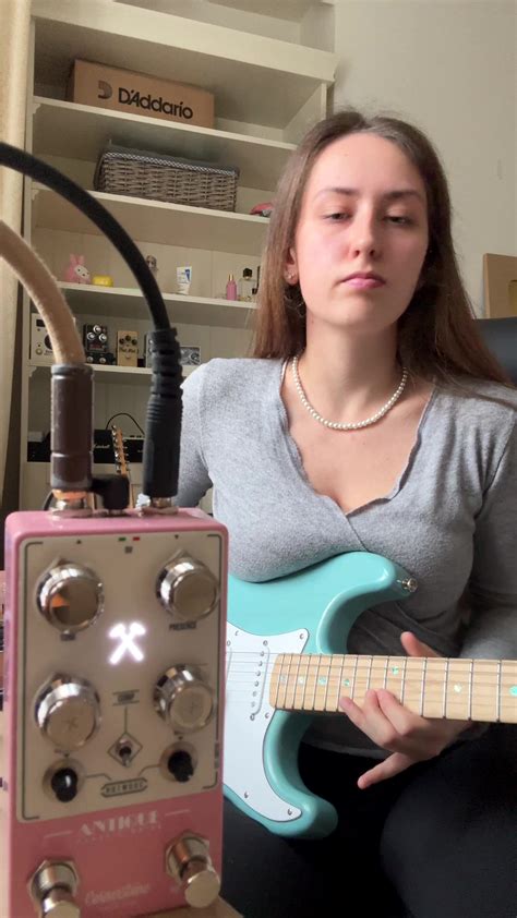 Mia Smith (@mimitele) | TikTok