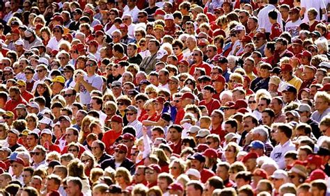 Crowdsourced Profiling and Testing