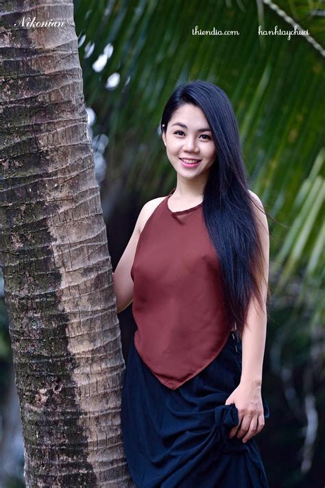 foto cewek cantik mandi  busana berjambang