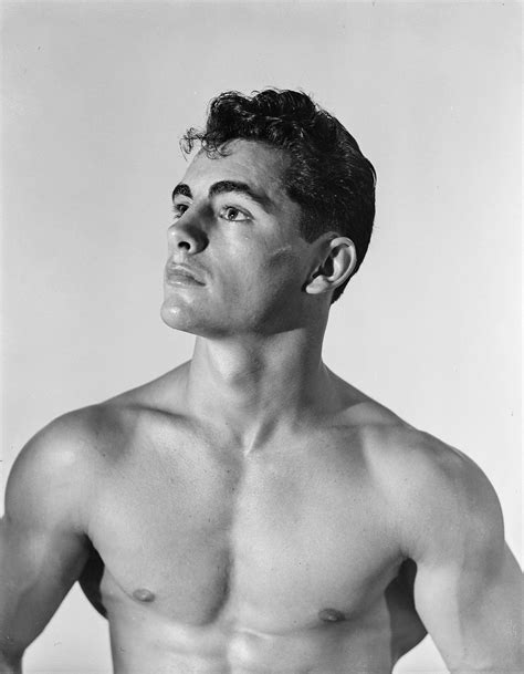 r/VintageBeefcake