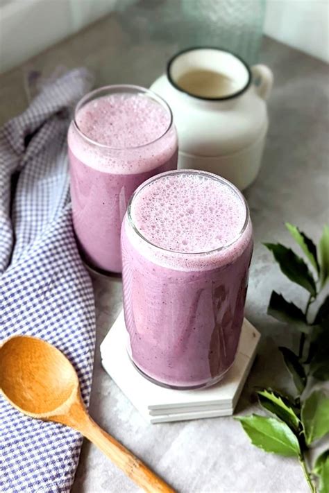 Greek Yogurt Smoothie with Blueberries Recipe (High Protein) - The ...