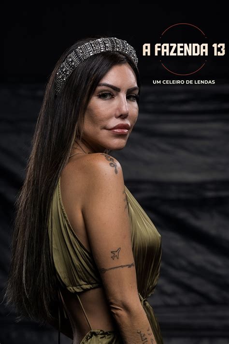 Foto: 'A Fazenda 13': Liziane Gutierrez explicou a aparência, dizendo