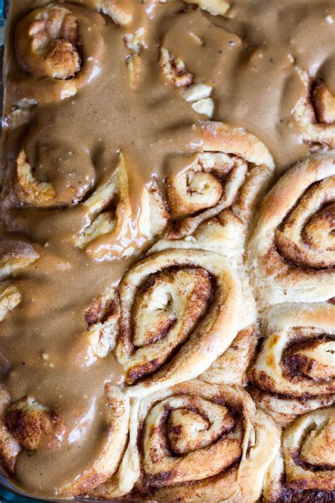 Pioneer Woman Cinnamon Rolls (the easiest cinnamon rolls ever