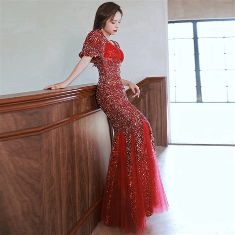 【楽天市場】イブニングドレス ゲストドレス 結婚式ドレス 二次会ドレス ワイン赤 キラキラドレス スパンコール マーメイドライン キレイめ ...