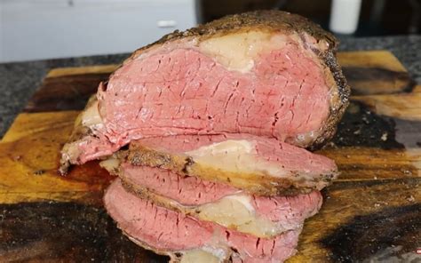 how long to smoke a prime rib