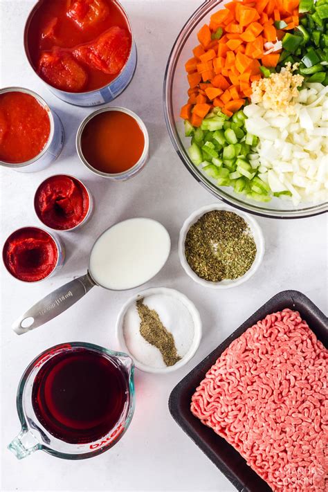 Bolognese Sauce - Amanda's Cookin' - Pasta