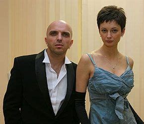 Nepara (Непара) lyrics with translations
