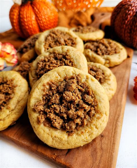 Pumpkin Coffee Cake Cookies - Jessie Bakes Treats