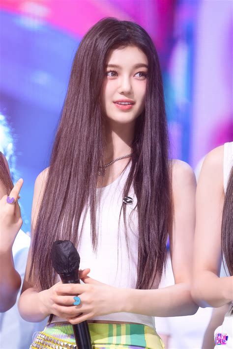 五代女團呢五個對奶大到 | LIHKG 討論區