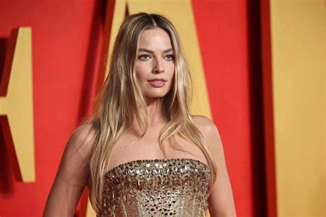 15 Hottest Women Celebrities You Need to Know in 2024. - t0lenm7