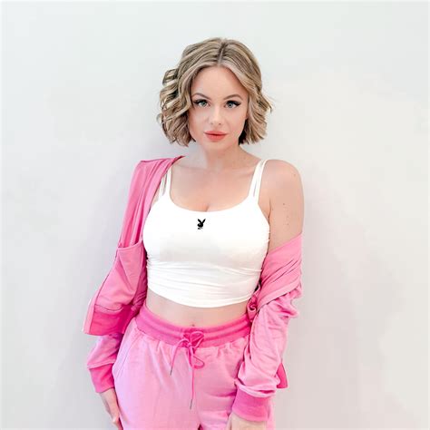 Sue Rose - Sue Rose updated their profile picture.