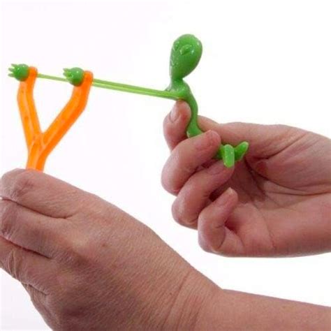 Circles Select Alien Slingshots