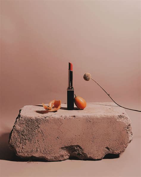 How To Properly Clean And Store Your Makeup