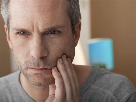 What Causes Mouth Ulcers And Sore Lips | Lipstutorial.org