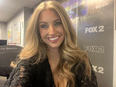 Stephanie Mead (Fox2 Detroit Former WISH 8) : r/Female_Reporters