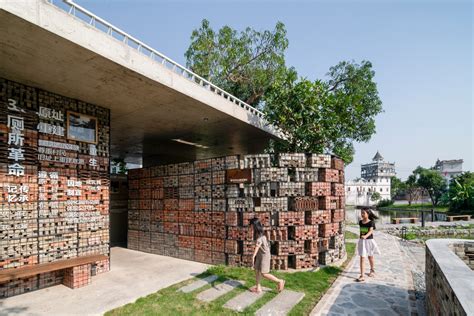 Public Toilets in Zuzhai Village / cnS | ArchDaily