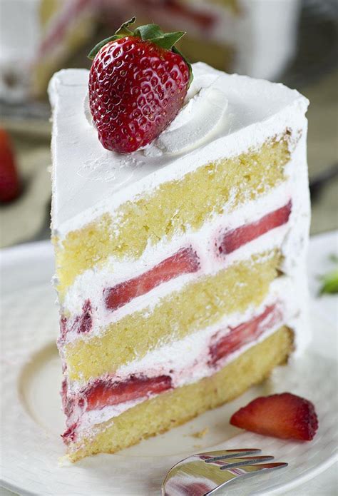 Foolproof Strawberry Squirt Cake: Looks Fancy, Tastes Amazing, So Easy! - aqlh8wp
