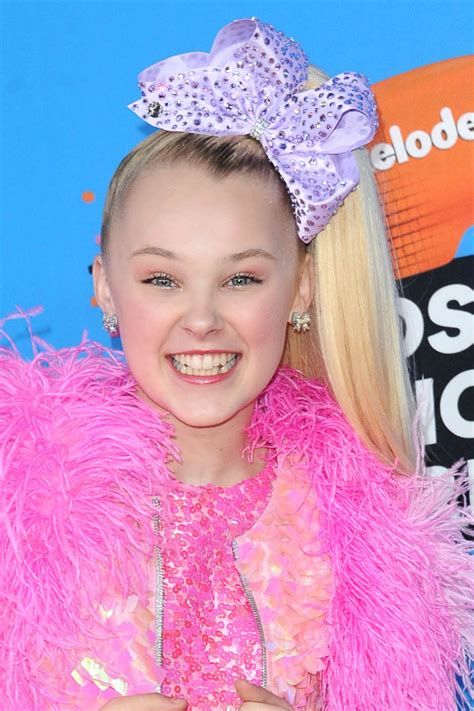 JoJo Siwa – 2018 Nickelodeon Kids’ Choice Awards • CelebMafia