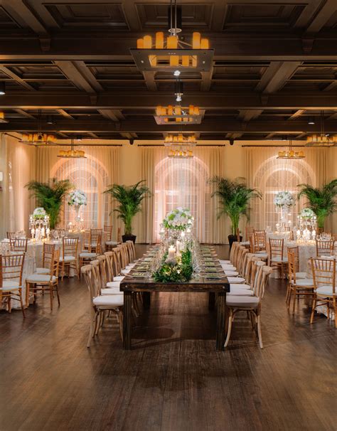 Weddings | Casa Marina Key West, Curio Collection by Hilton