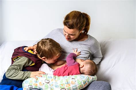 Ep. 75- Tandem Feeding - Milk Minute Podcast