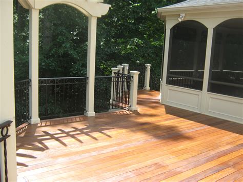 Manassas, VA Deck Staining & Sealing Service | Wood Deck Restoration