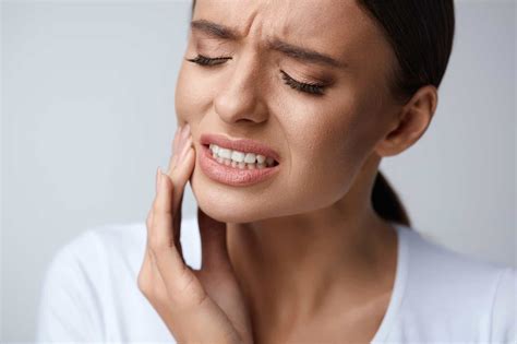 Dental pain? What should you do - Canberra Dental Care