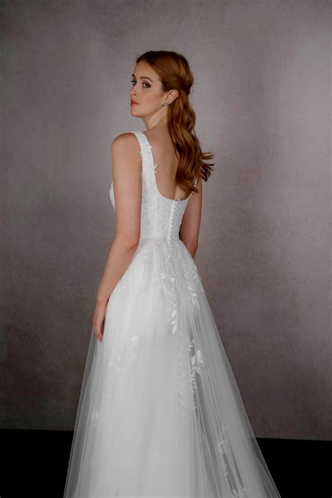 Zoey Tulle Overskirt - Richard Designs