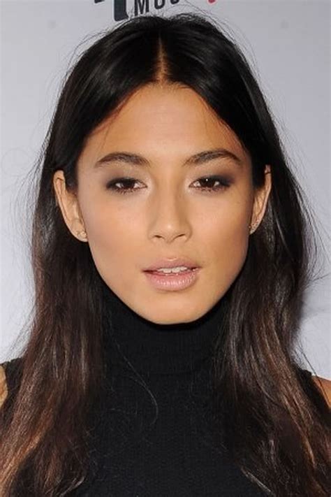 Jessica Gomes - Biografía, mejores películas, series, imágenes y