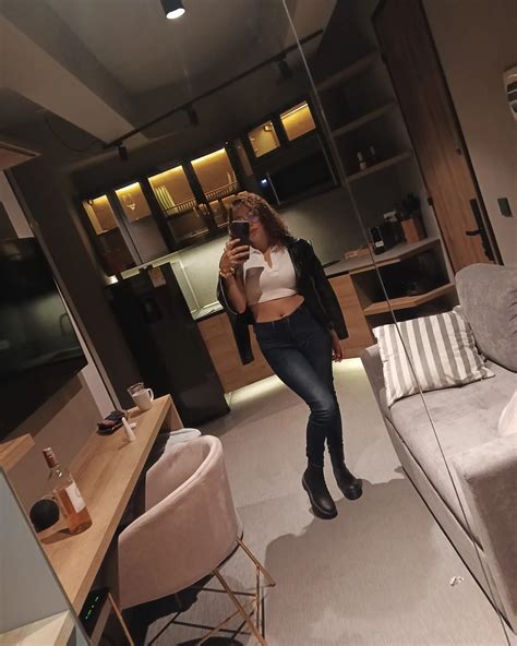 Valentina Castillo Diaz (@valentinaalcastillo) • Instagram photos and