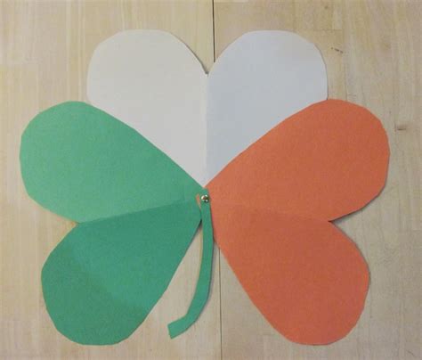 A Learning Journey: W is for Wednesday Crafting: Shamrock Trinity