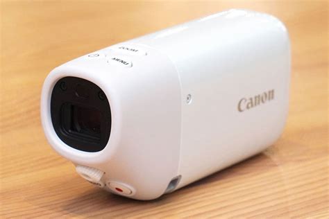 canon telephoto compact camera announced  japan  camera