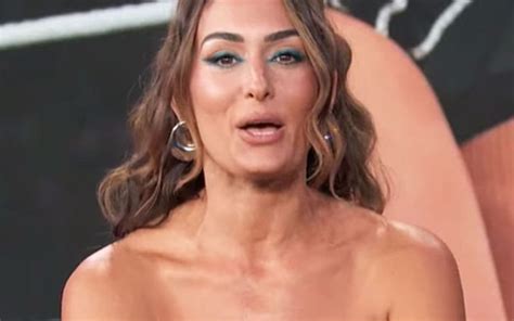 Nikki Bella Teases Major Plot Twist in Happy Gilmore 2 That's Not Shown ...