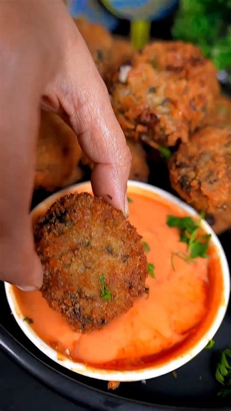 crispy vegetable pakora bites