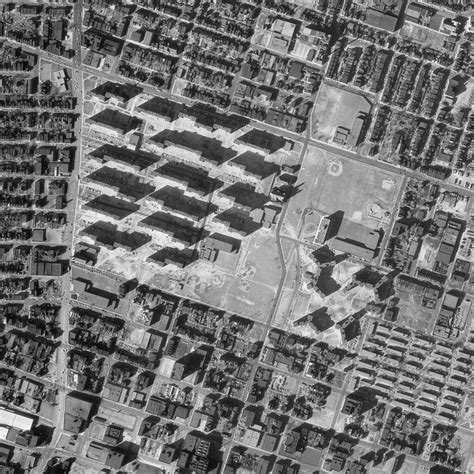 The Pruitt-Igoe Myth: An Urban History | ArchDaily