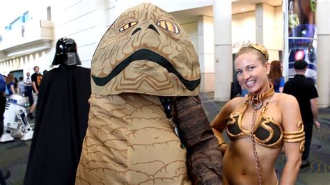 Fun Jabba the Hut & Slave Leia at Star Wars Celebration VI - Cosplay