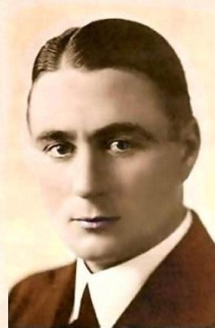 Sydney Chaplin biography. English actor.