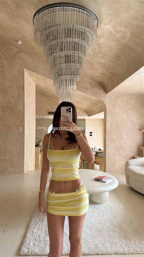 Mikaelatesta Exclusive Leaked Nude Onlyfans #4233947