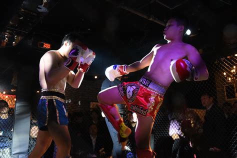 Tokyo Fight Club: New Shibuya Bar and Restaurant Features Live Fight ...
