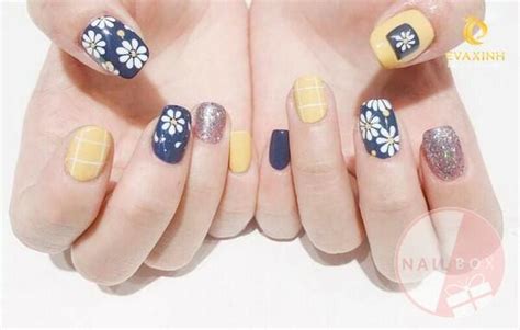 [SƯU TẦM] 100+ Mẫu Nail Vẽ Hoa Đơn Giản Siêu Hot Trend