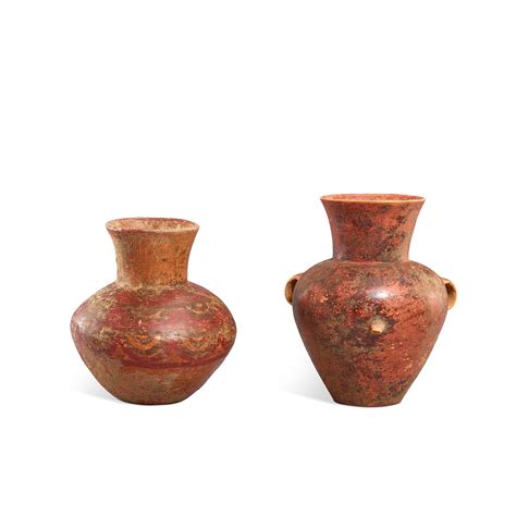 Two small painted pottery jars, Dawenkou culture, c. 4300-2400 BC 大汶口文化