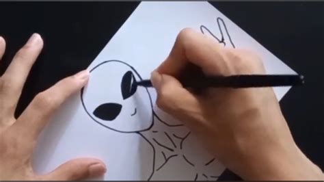 Como Desenhar Um Alienígena - Como Desenhar Um Alienígena Tutorial - YouTube