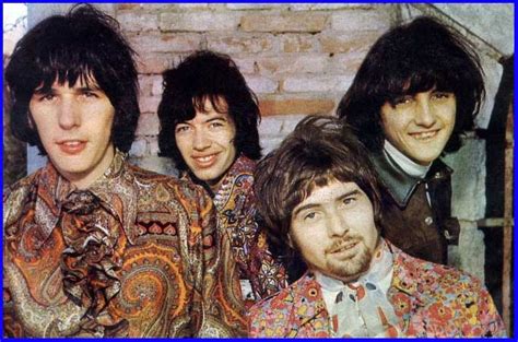 Magic Mac: UK Pop: The Casuals