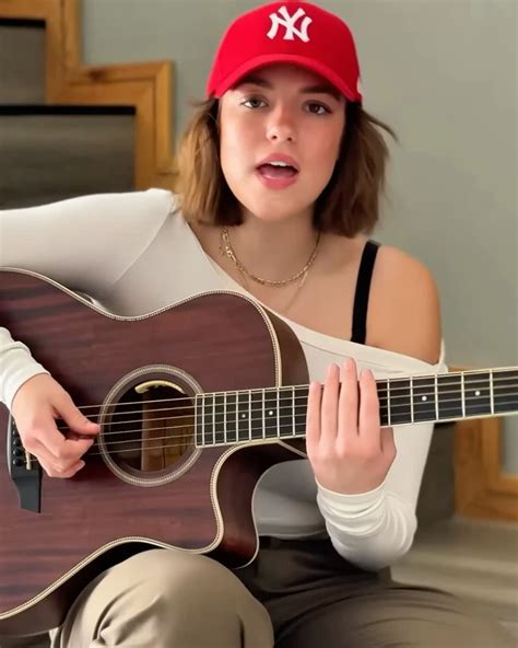 Allie Sherlock Photos